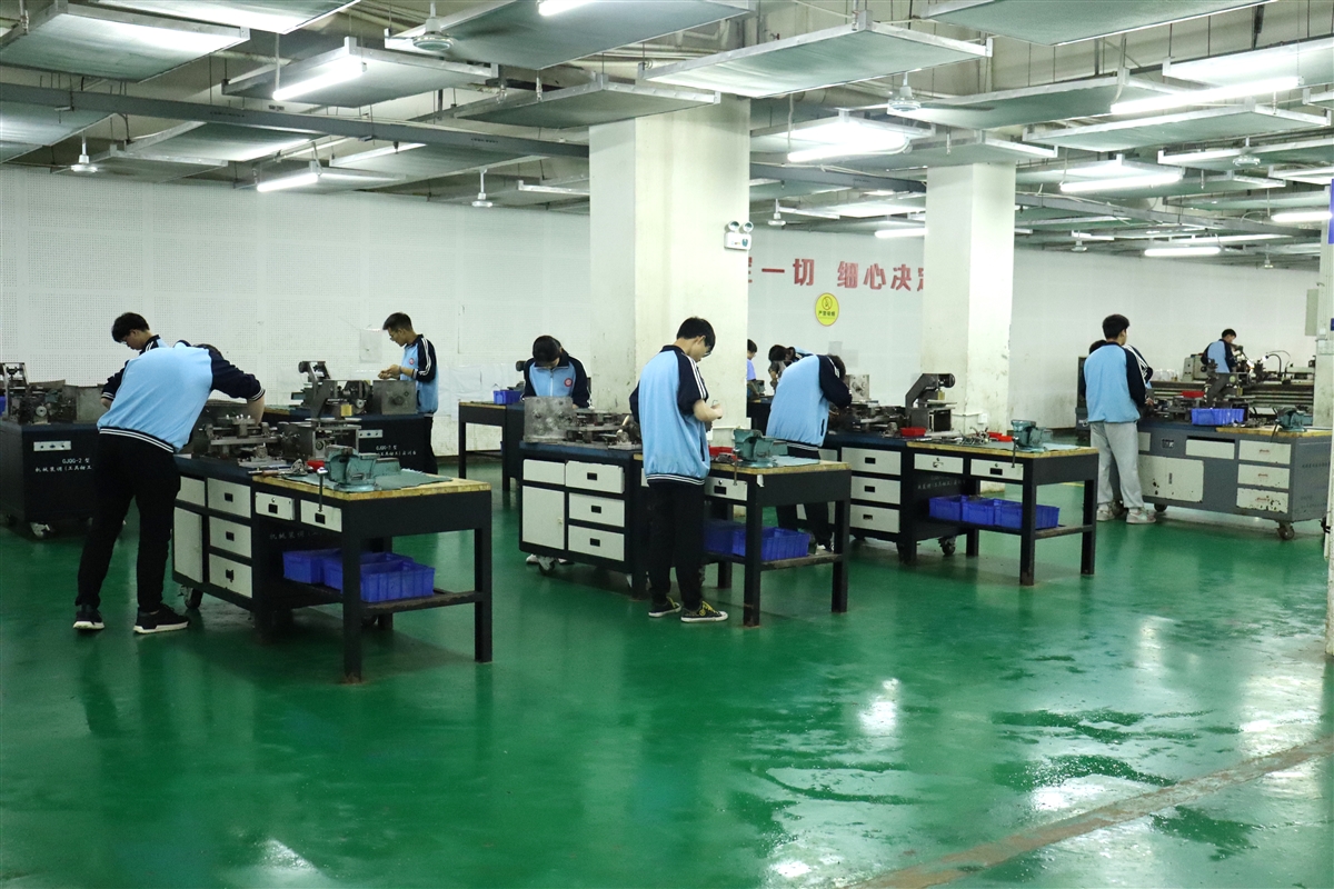 2023年職業教育活動周——鉗工技能展示